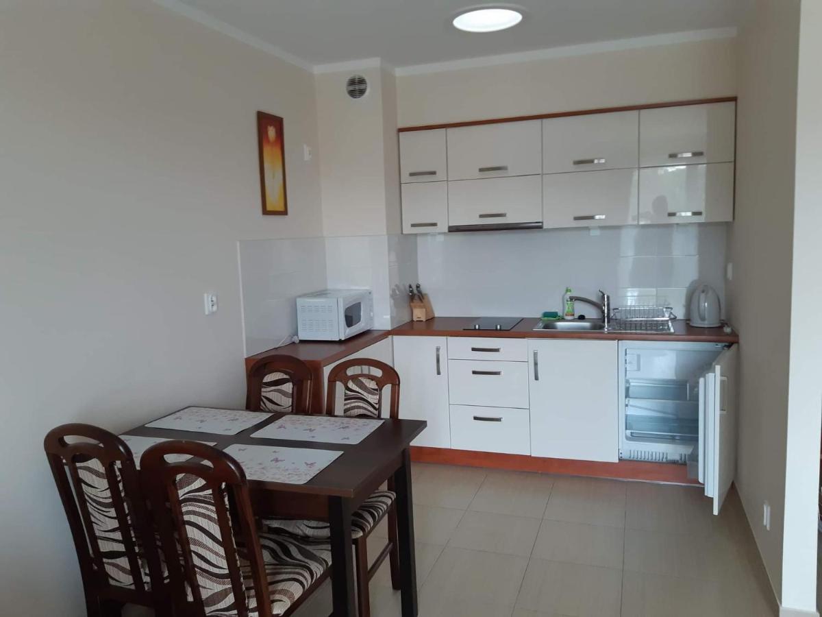 Apartament W Bursztynowych Komnatach Darlowo Bagian luar foto