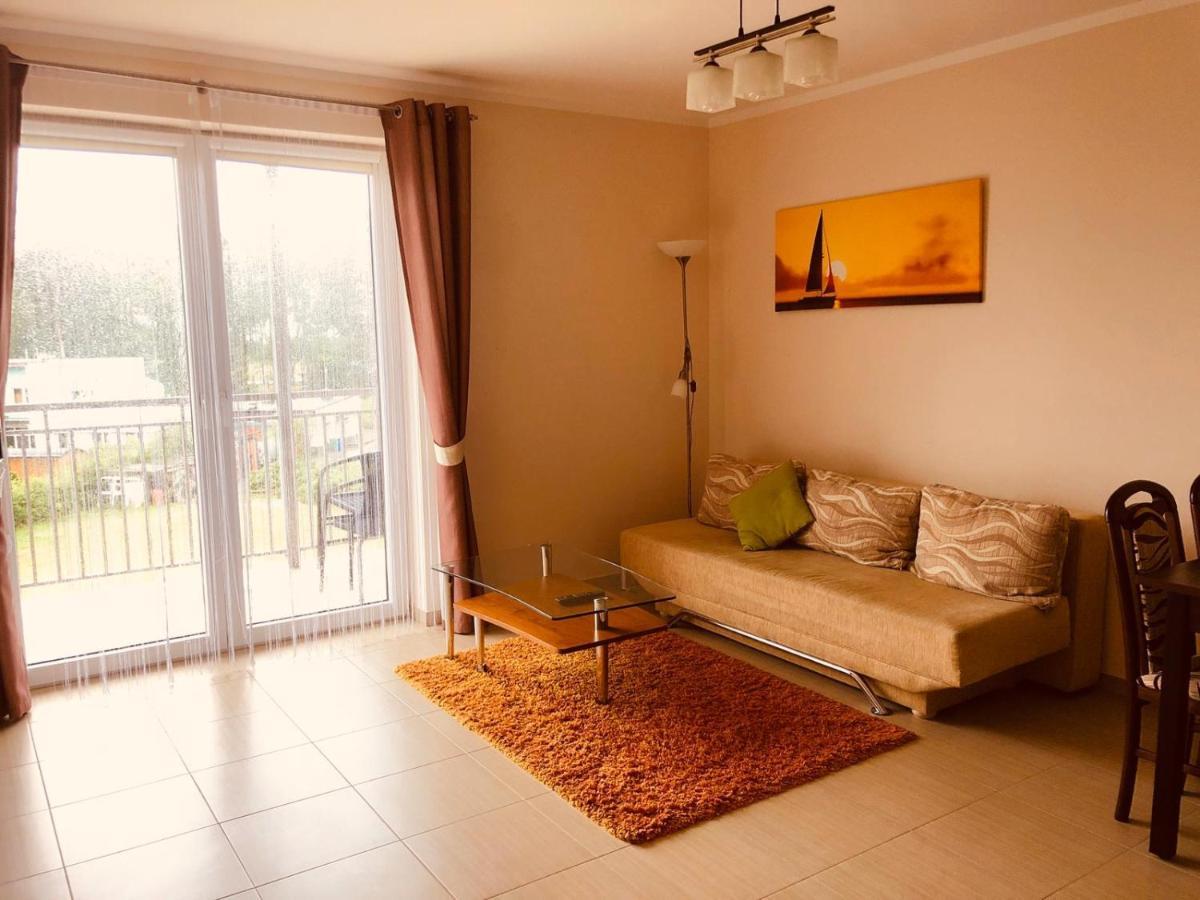 Apartament W Bursztynowych Komnatach Darlowo Bagian luar foto